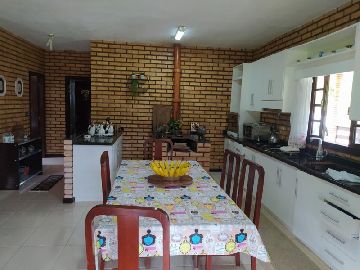 sala conjugada com cozinha casa 1 