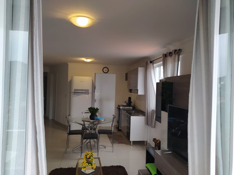 LIVING INTEGRADO COM COZINHA